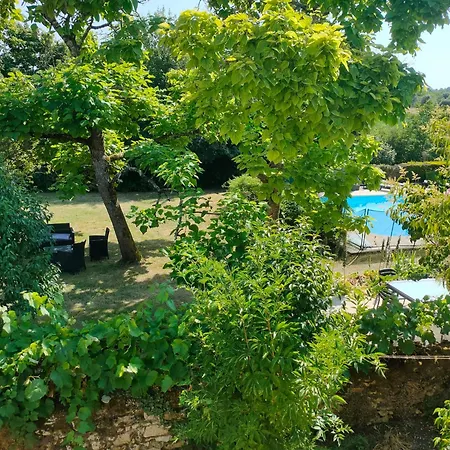 La Fayolle En Perigord Panzió