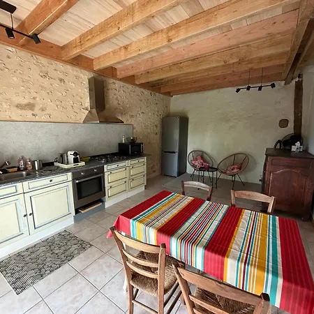 La Fayolle En Périgord Bed & Breakfast 3*